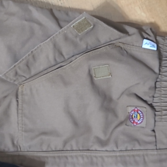 Men's Justin Original Workwear Flame Resistant Coat, Size Large - Picture 10 of 16